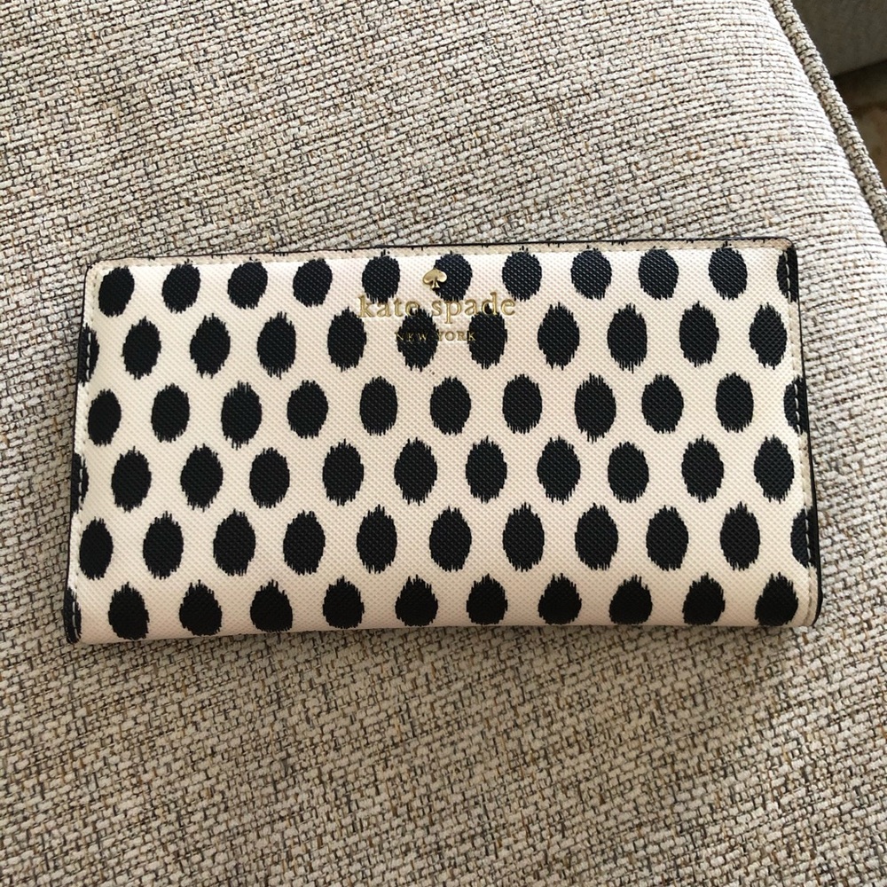 Kate spade wallet